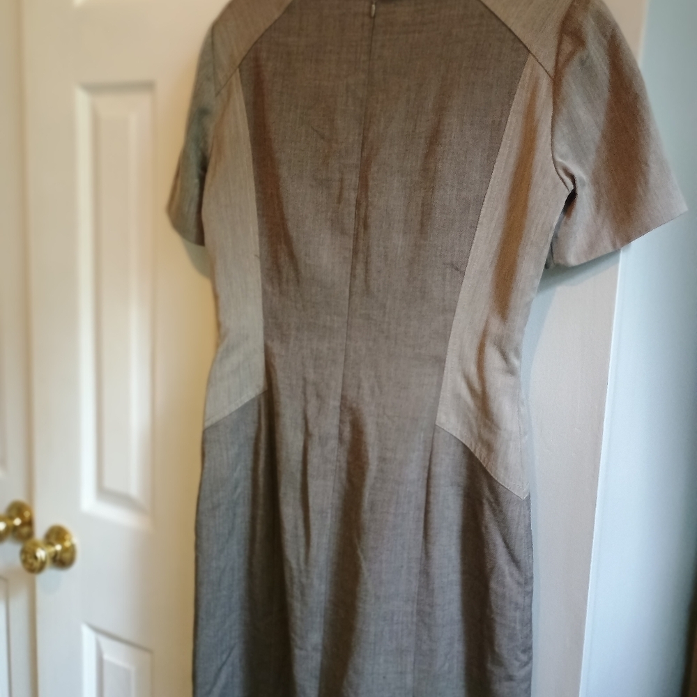 Antonio Melani Sheath Dress Size 6 Short Sleeve Lined Zipper Back Quiet Luxury - Picture 12 of 13